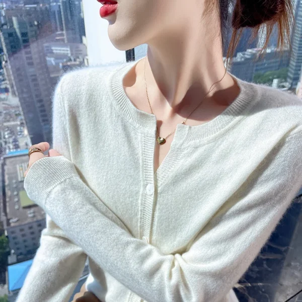 2024 new women's O-neck cardigan 100% pure cashmere women's knitted jacket long sleeved solid color cashmere sweater - Image 3